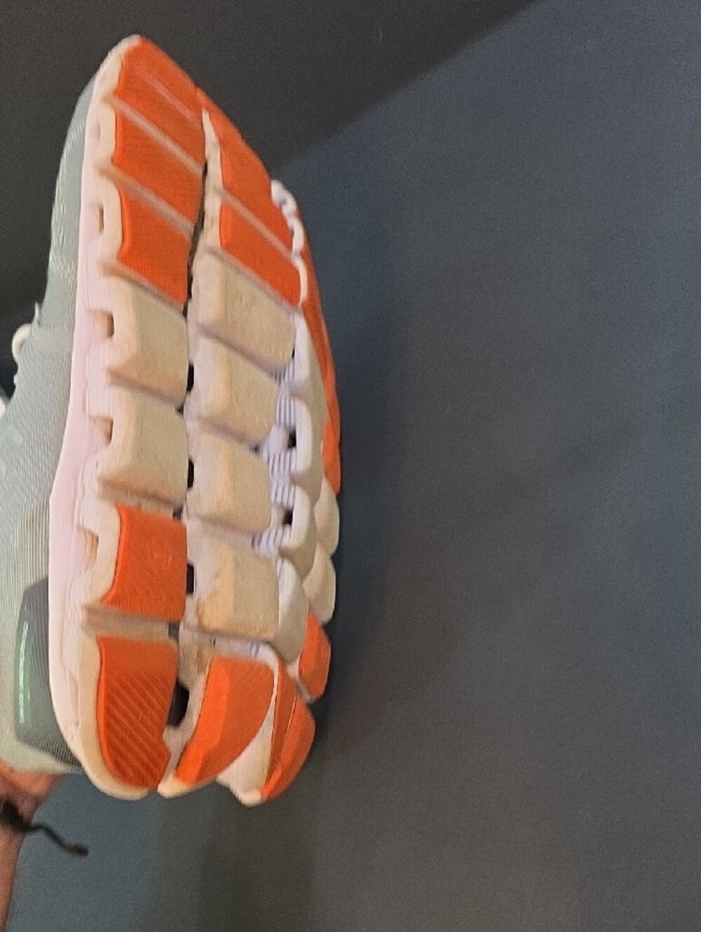 On Running Cloud X 2 Women's Athletic Shoes in Sage with Pink Accents Size 10 - Picture 13 of 13
